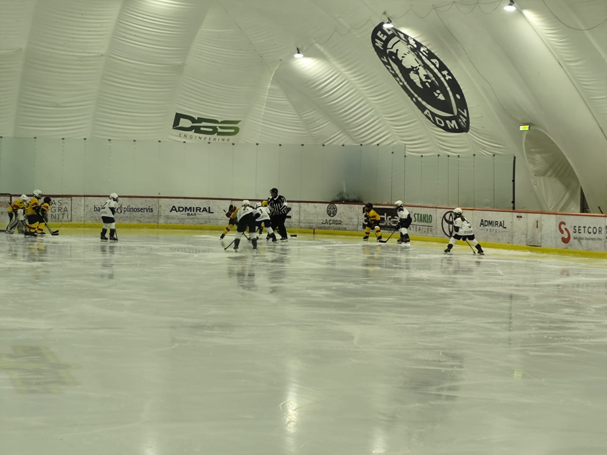 WhatsApp Image 2025-11-10 at 00.05.54 (1)