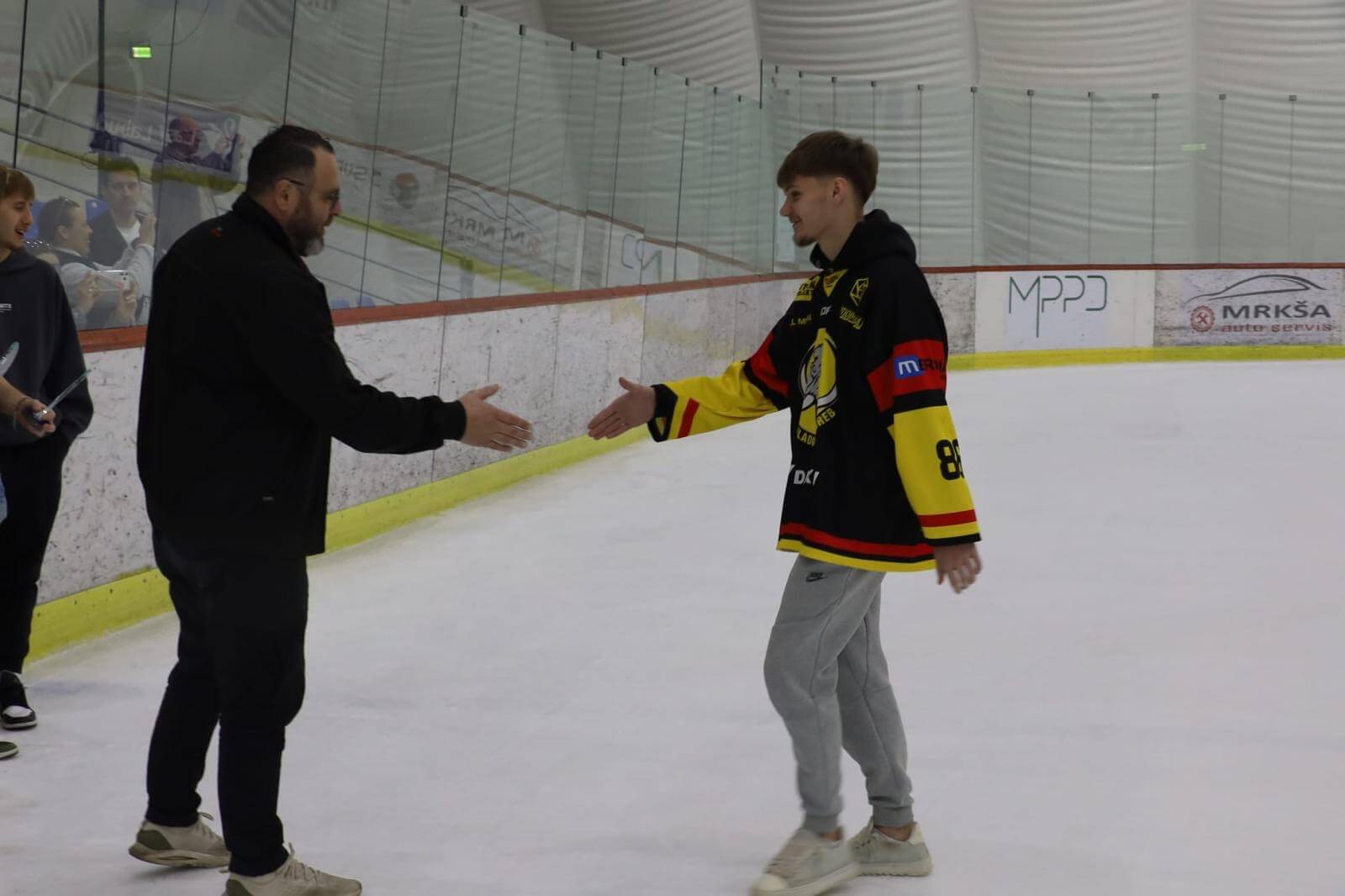 55d2fb91-c139-408e-967f-e2c9836efb7d